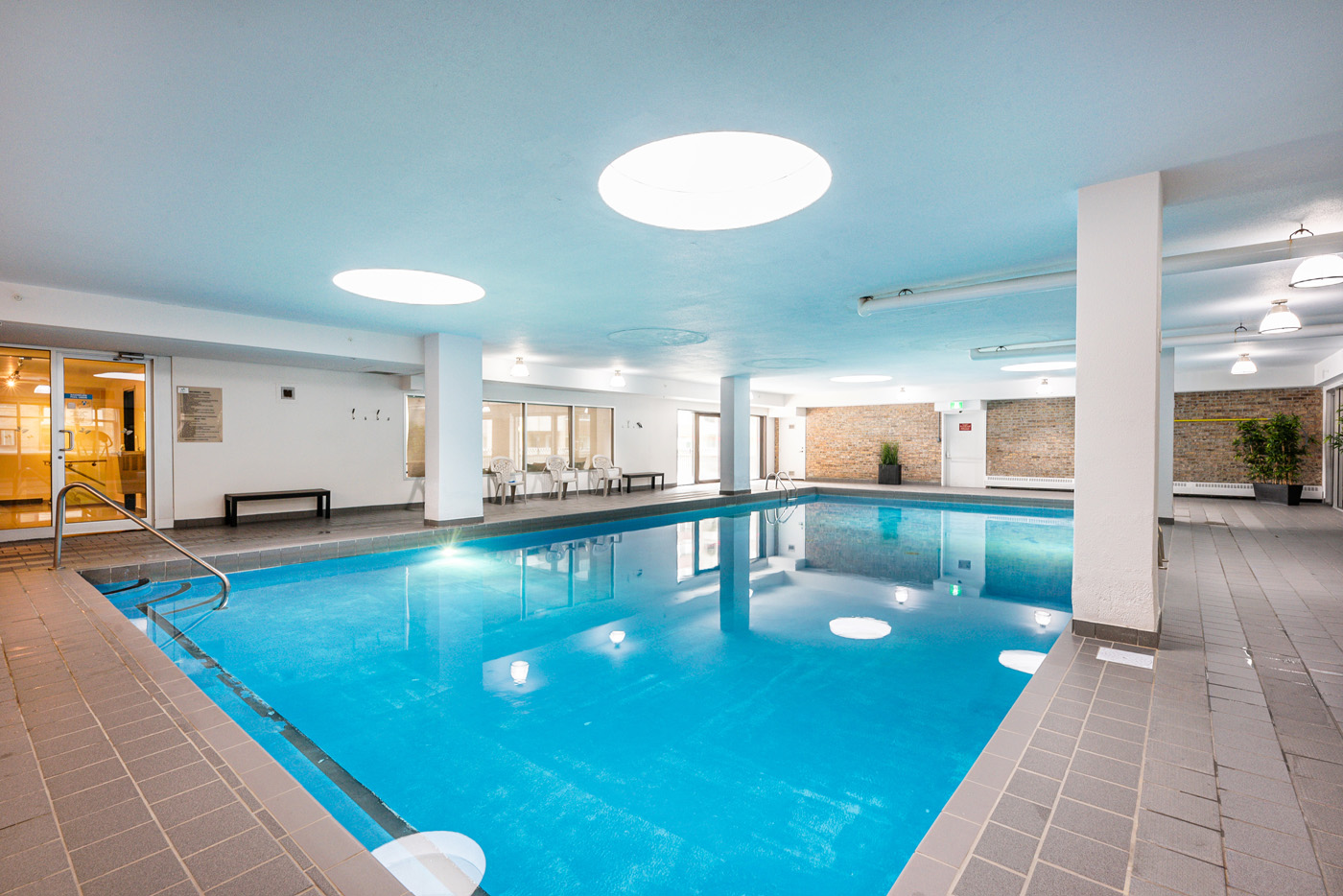 Monthly apartment rentals in downtown montreal
